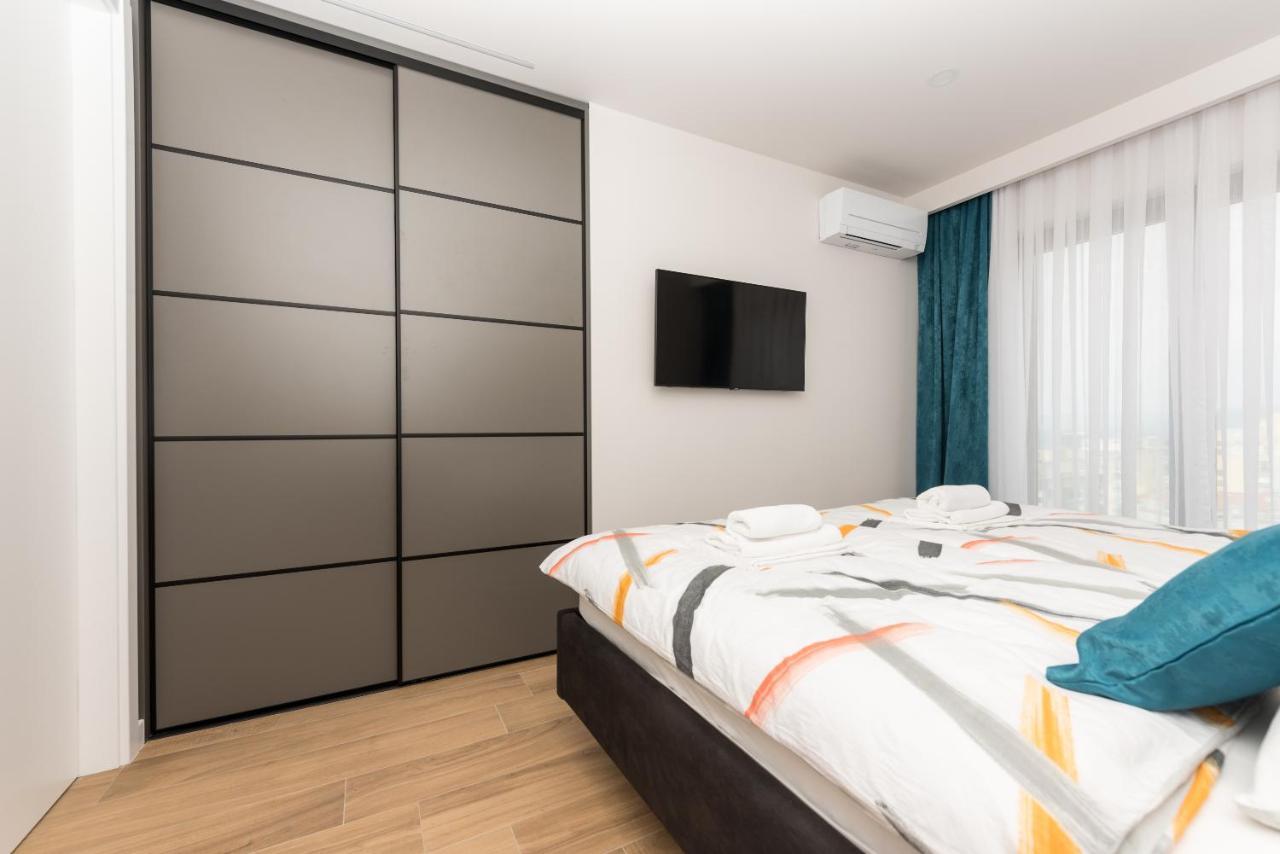 מאקרסקה Luxury Adria Sea & City View Apartment מראה חיצוני תמונה