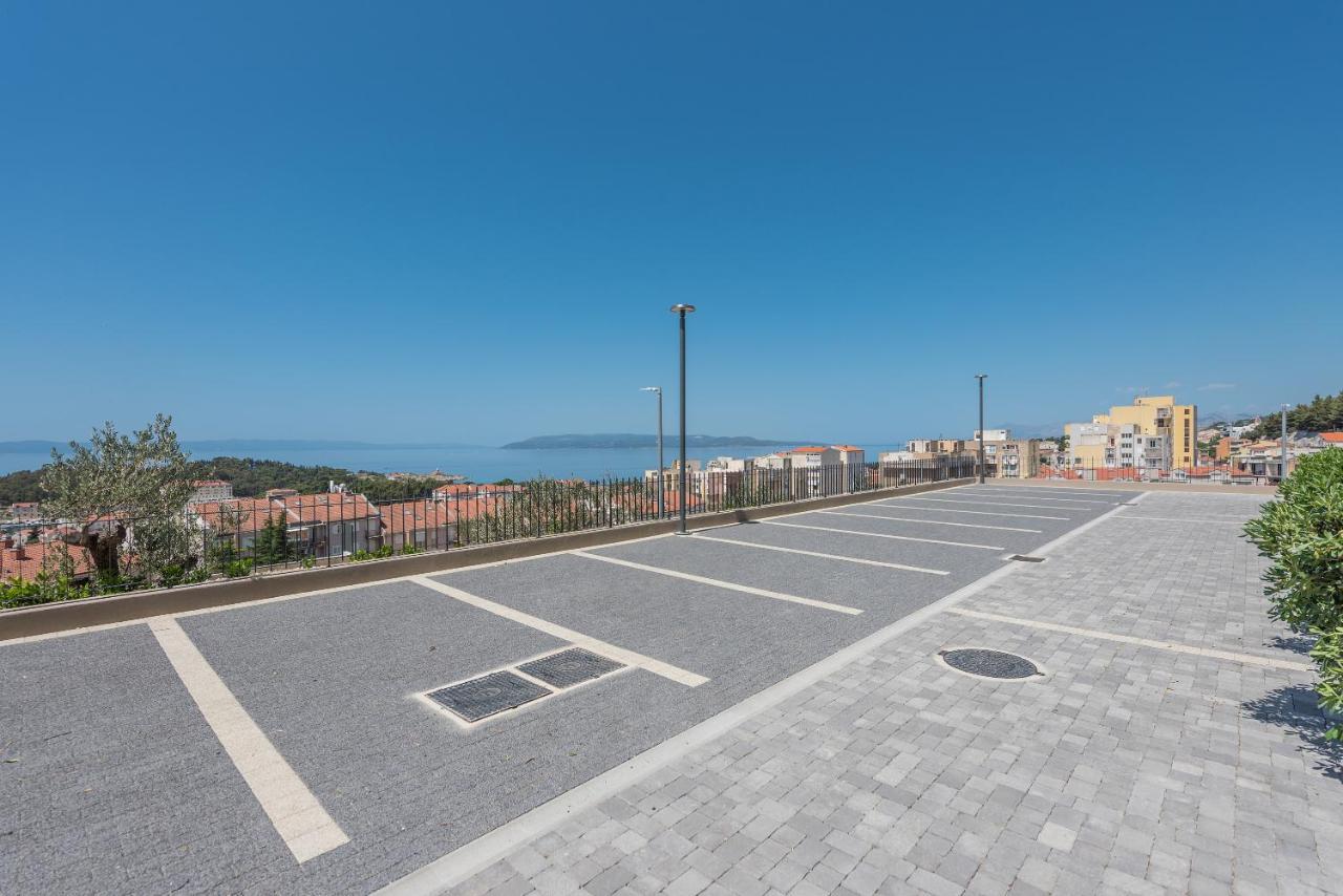 מאקרסקה Luxury Adria Sea & City View Apartment מראה חיצוני תמונה